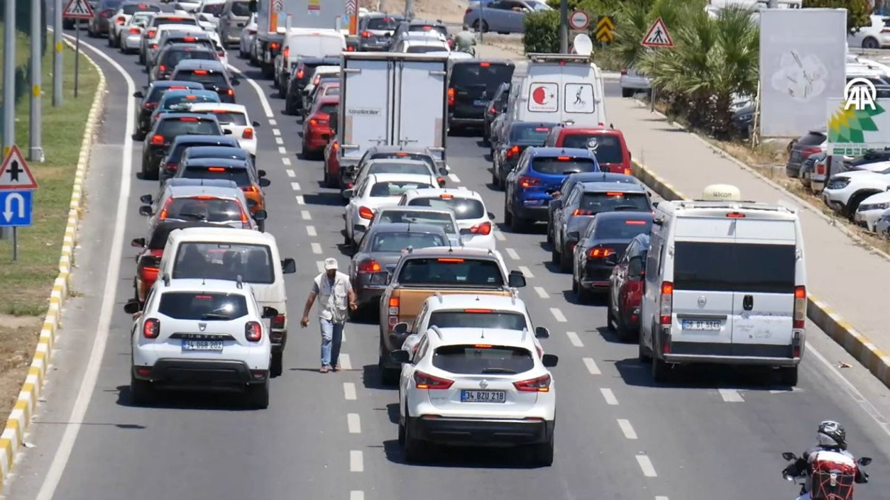 Edremit Körfezi'nde dönüş yoğunluğu yaşandı