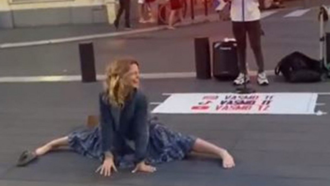 Usta sanatçı Haldun Dormen'in torunu Alya Dormen yalın ayak dans etti. Gelen yorumlara tepki gösterdi