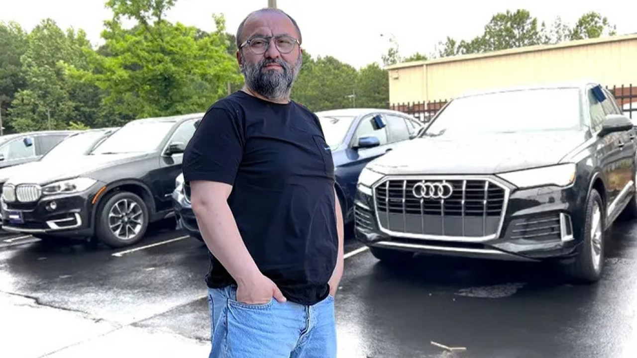 ABD'ye yerleşen oyuncu Erdem Baş'ın 2'nci el oto pazarında çektiği görüntüler olay oldu. 500 dolar peşinatla nasıl lüks araç satın aldı?