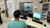 Ağrı'da yapay zeka destekli MR cihazı hizmete girdi