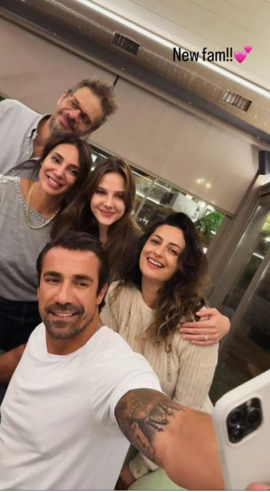 Başrol olduğu diziden çıkartıldığını uçakta öğrendi! Yerine o oyuncu getirildi... Dava açacak - Resim : 2