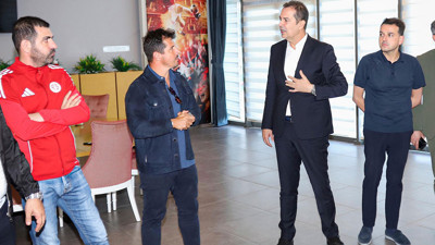 Antalyaspor pes etti, Emre Belözoğlu'na yol verdi