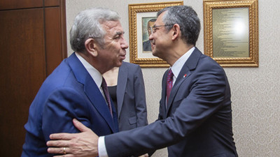 Özgür Özel'den Yavaş'a tam destek! "İmkanları olsa sabah erkenden..."