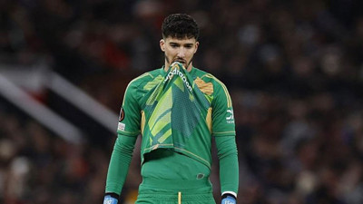 Altay Liverpool derbisinde oynuyor mu? İşte ilk 11'ler!