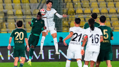 Zirve mücadelesinde kazanan çıkmadı