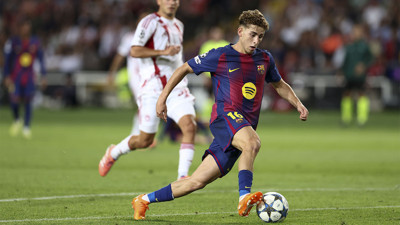 Barcelona Olympiakos'u dağıttı