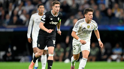 'Bizim Çocuklar' için rüya gibi bir gece! Gurur tablosuna ödül de eklendi