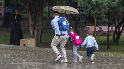 İstanbul'da eğitime sağanak tatili