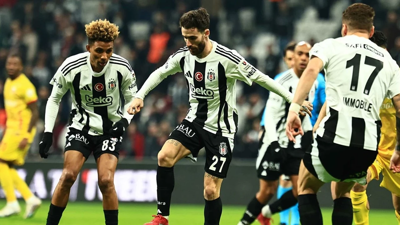 Beşiktaş'ın yıldızı sakatlandı! Fenerbahçe derbisinde oynayacak mı?