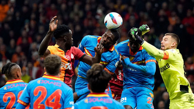Aslan liderliğini perçinlemek istiyor! İşte Galatasaray ve Göztepe'nin muhtemel ilk 11'leri