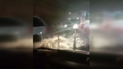Süleymanpaşa'yı sağanak vurdu: Köprü altları sular altında kaldı!
