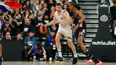 Anadolu Efes çift maç haftasına Paris galibiyetiyle başladı