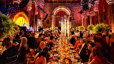 New York Türk balosunda dudak uçuklatan fiyatlar! Ertuğrul Özkök yazdı... 'Masa da masaymış ha'