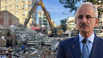 Bakan Uraloğlu'ndan Gebze’de çöken binaya ilişkin 'teknik' yorumu
