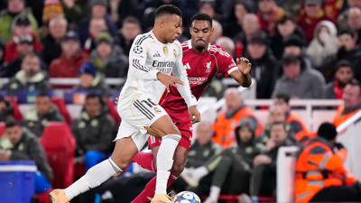 Liverpool Real Madrid'i devirdi: Arda Güler çıkarken ıslık sesleri yükseldi