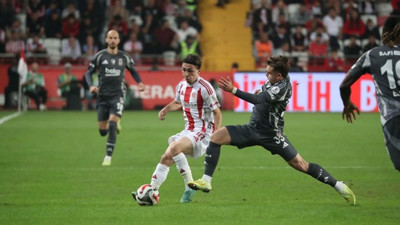 Spor yazarları Antalyaspor-Beşiktaş maçını değerlendirdi! O ismi öve öve bitiremediler