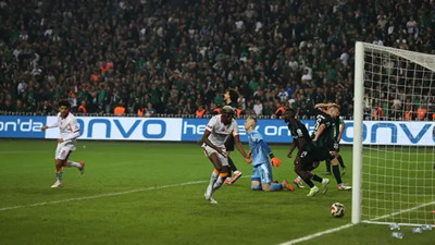Galatasaray'ın iptal edilen golünde hakem bunu söylemiş!