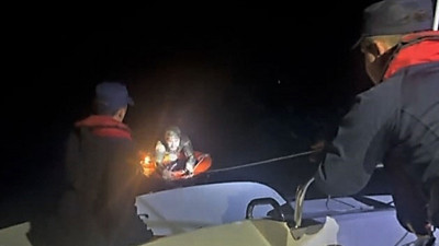 Yorgun göçmen Bodrum açıklarında kurtarıldı