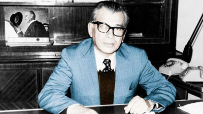 Liberal Etyen Mahçupyan Doğan Avcıoğlu’nu beğenmedi: Kötü kitap