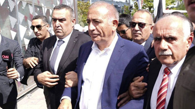 Gürsel Tekin'i kayyum atayan mahkemeden banka hesapları kararı