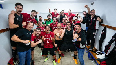 Beşiktaş Yunanistan'dan bir gol farkla şen dönüyor