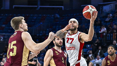 Trabzonspor Bahçeşehir Koleji'ne direnemedi: 3 oyuncudan double-double!