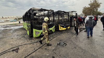 3 halk otobüsü yandı