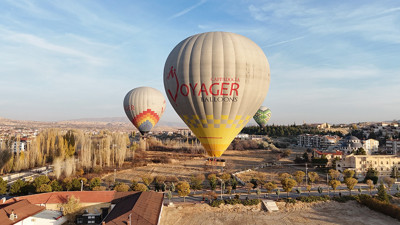 Kapadokya’da balonlar öğretmenler için havalandı