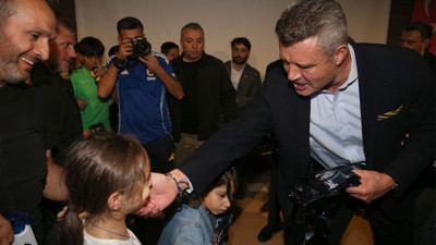 Sadettin Saran'dan Rize'de okul ziyareti