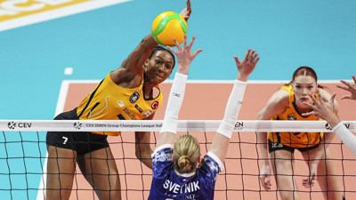 VakıfBank Şampiyonlar Ligi'ne terlemeden başladı