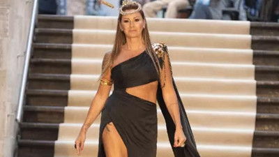 Pınar Altuğ hayranlarını 19 yaşına götürdü! Görenlerin ağzı açık kaldı