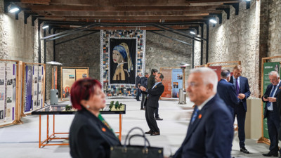 İzmir'de "Hollanda ve Türkiye: Ortak Miras" sergisi açıldı