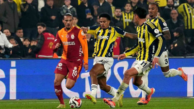 Spor yazarları Fenerbahçe-Galatasaray derbisini değerlendirdi! 'Futbolun adaleti yok'