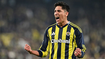 Devrimci Edson Alvarez!