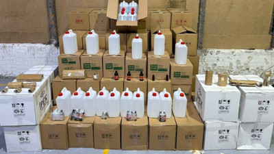 İzmir'de 2 bin 850 litre etil alkol ele geçirildi