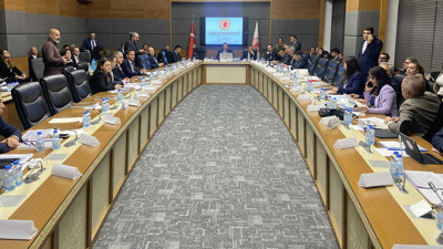 Suça karışan çocuklar düzenlemesi Adalet Komisyonu'nu karıştırdı