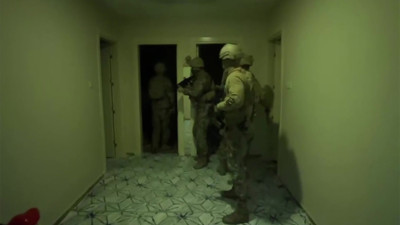 Adana’da torbacılar şafak operasyonu