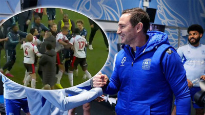 Futbolcular çıldırdı.... Frank Lampard'a saldırı!