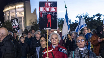 Netanyahu karşıtları meydanlarda