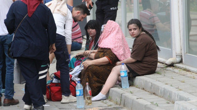 Elektrik panosu infilak etti! Duman tüm binayı sardı