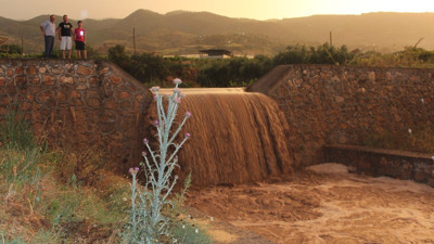 Manisa’da şiddetli yağış hayatı olumsuz etkiledi