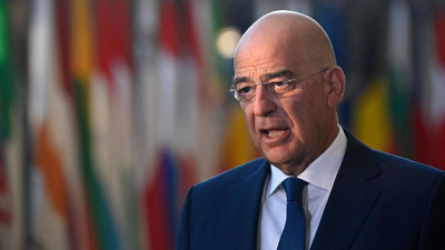 Yunan bakandan hadsiz açıklama