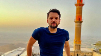 Ekonomik kriz yandaş muhabiri de vurdu. Seçim sonrası gelen zamları EYT’ye bağlamıştı