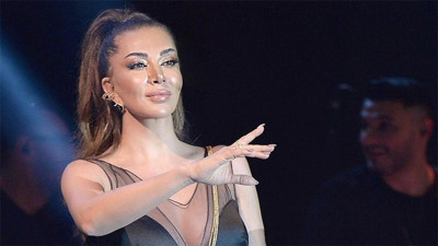 Ebru Yaşar'dan muhteşem yaz konseri. Safranbolu'da binlerce hayranını coşturdu