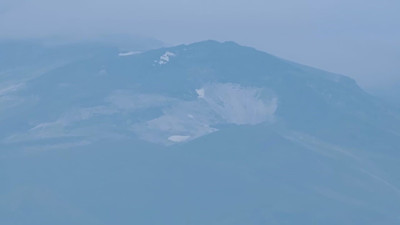 Temmuz ayında Süphan Dağı’nda kar yağışı