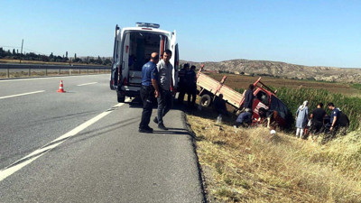Öfkeli adam 5 kişiyi kamyoneti ile ezdi: 1 ölü 2 ağır yaralı