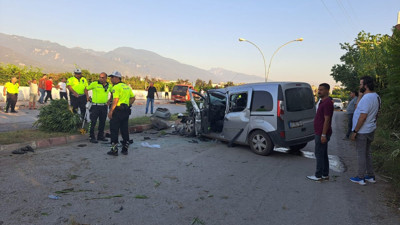 Sivil polis ile kafa kafaya çarpıştı