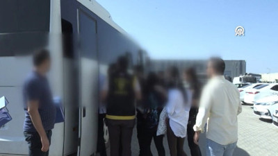 Depremzedeleri konteyner satma vaadiyle dolandıran 14 kişi tutuklandı