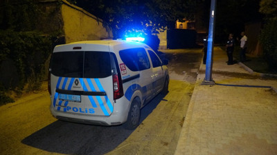 Kavgayı ayırmak isterken pompalı ile vuruldu