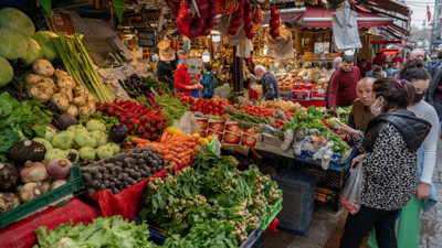 Hadi emekliler gözünüz aydın bugün zam yapılmadı. ÖTV ve KDV etkisini marketlerde göreceksiniz